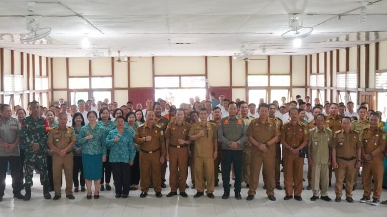 Pengukuhan anggota BPD se-kecamatan Parindu