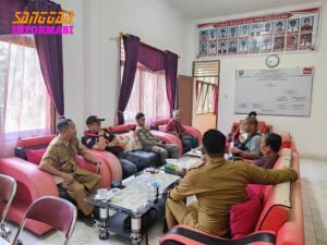 Solusi Sampah di pasar Balai Batang Tarang